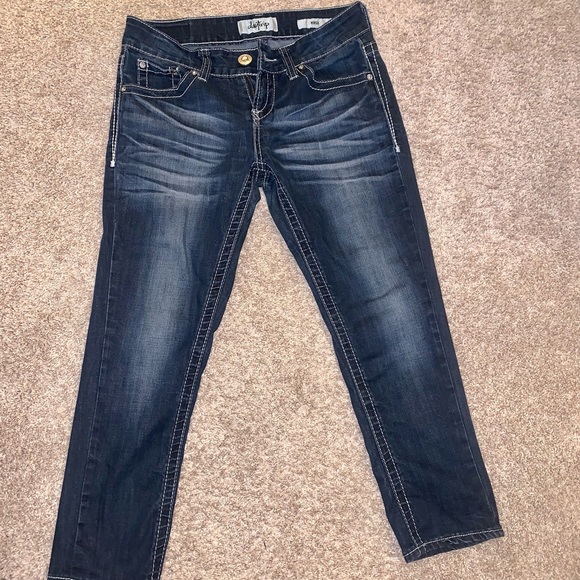 Buckle Cropped jeans in excellent condition - Picture 2 of 4